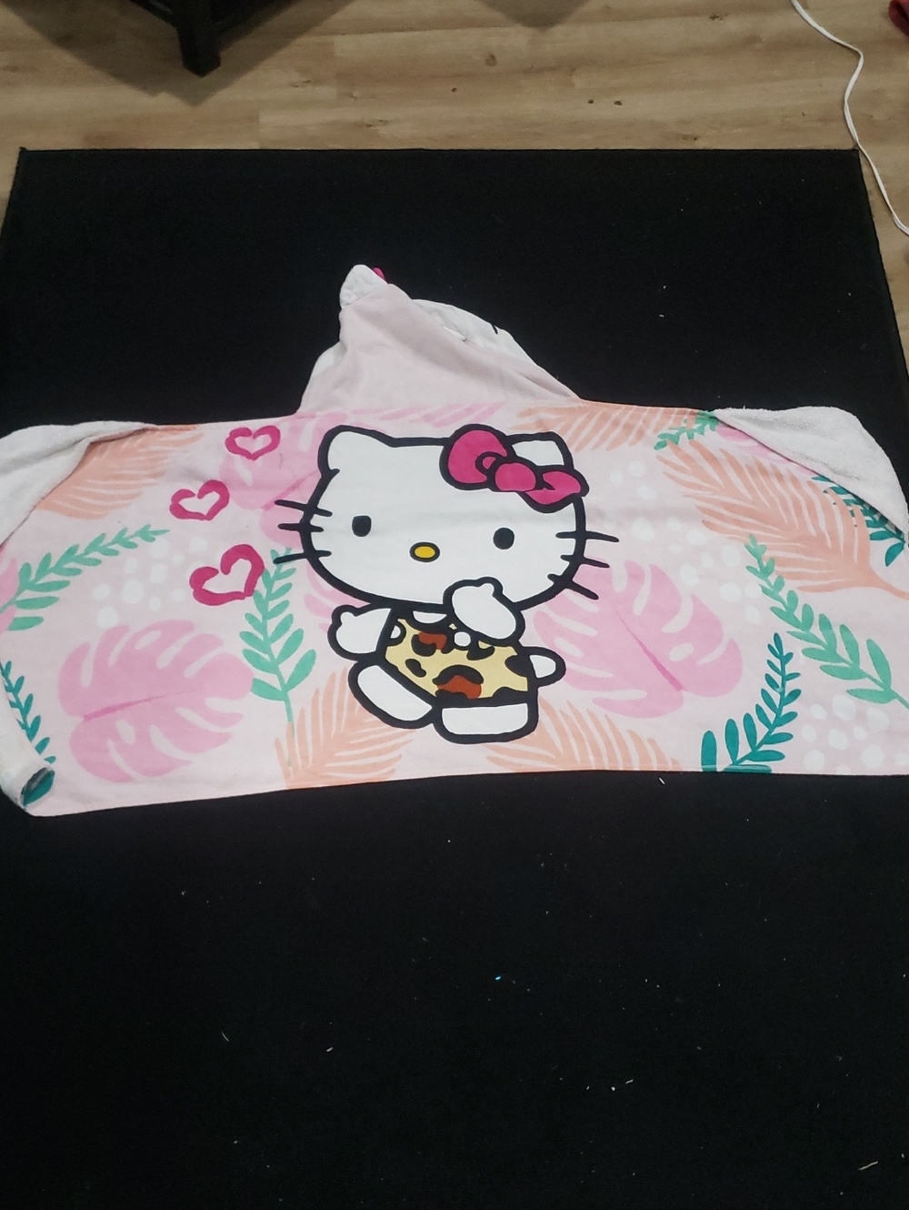 Hello Kitty Small Child Wrap Bath Towel With Hood